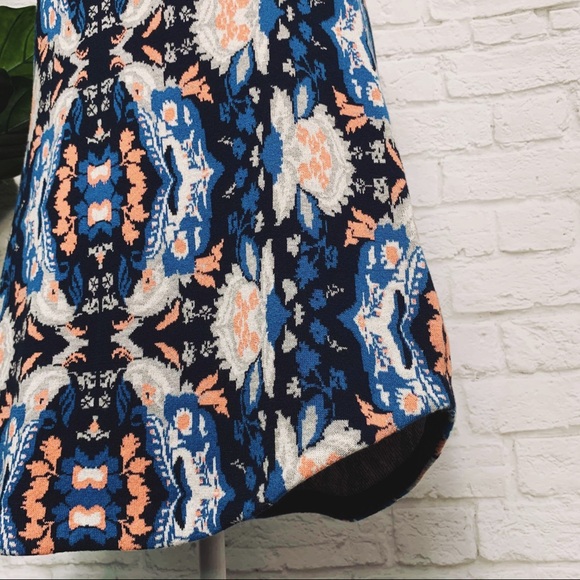 ANTHROPOLOGIE Batik jacquard sweater skirt - Picture 7 of 8